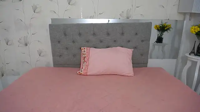 Snapshot of cum_bigass chatting on June 28, 2026, 12:11 pm cum bigass online show from June 28, 2026, 12:11 pm