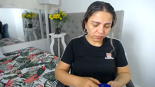 Snapshot of cum_bigass chatting on July 15, 2026, 12:12 pm cum bigass online show from July 15, 2026, 12:12 pm