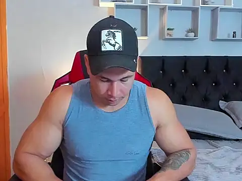Snapshot of tyler_hank01 chatting on April 25, 2026, 1:03 pm tyler hank01 online show from April 25, 2026, 1:03 pm