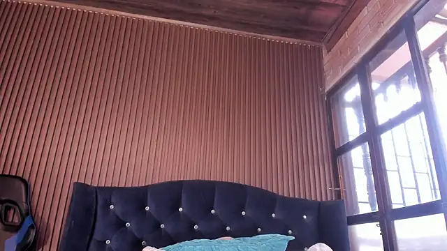 Snapshot of JuliaDawson_ chatting on October 10, 2025, 9:15 pm JuliaDawson online show from October 10, 2025, 9:15 pm