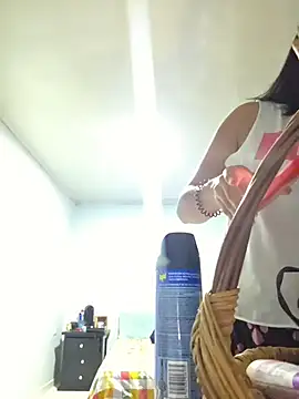 Snapshot of Hannah-grace chatting on November 1, 2025, 9:25 am Hannah-grace online show from November 1, 2025, 9:25 am