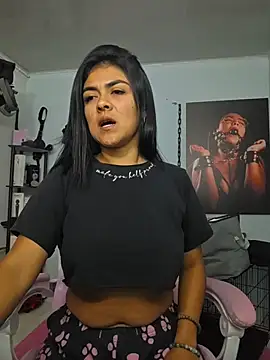 Snapshot of Hannah-grace chatting on October 18, 2025, 12:40 pm Hannah-grace online show from October 18, 2025, 12:40 pm