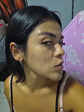 Snapshot of Hannah-grace chatting on November 13, 2025, 12:53 pm Hannah-grace online show from November 13, 2025, 12:53 pm