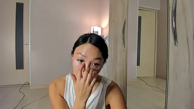 keiko hot online show from May 8, 2026, 2:37 am