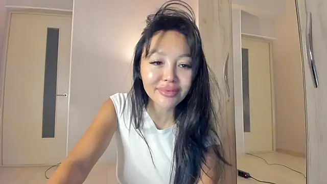 keiko hot online show from April 25, 2026, 2:25 am