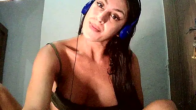 AlexiaDuucan online show from September 18, 2025, 1:58 pm
