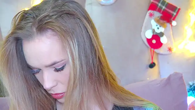 Snapshot of GentleRossi chatting on November 19, 2025, 3:12 pm GentleRossi online show from November 19, 2025, 3:12 pm