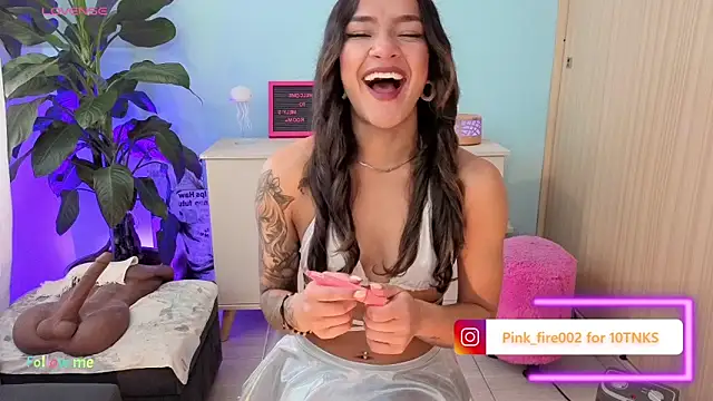 Snapshot of melisa_es chatting on November 21, 2025, 1:43 pm melisa es online show from November 21, 2025, 1:43 pm