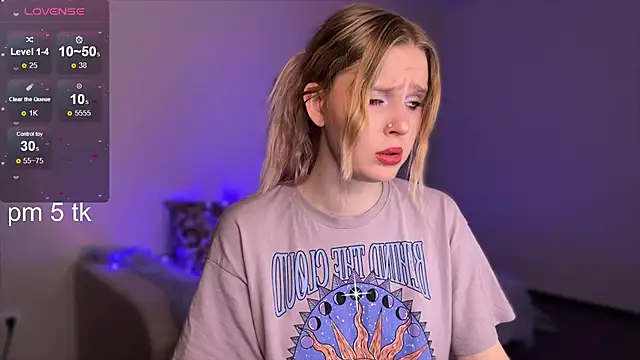 Snapshot of Chanel_Gill chatting on February 8, 2025, 3:31 pm Chanel Gill online show from February 8, 2025, 3:31 pm