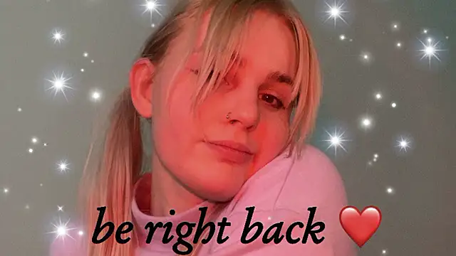 Snapshot of Chanel_Gill chatting on February 8, 2025, 6:33 pm Chanel Gill online show from February 8, 2025, 6:33 pm