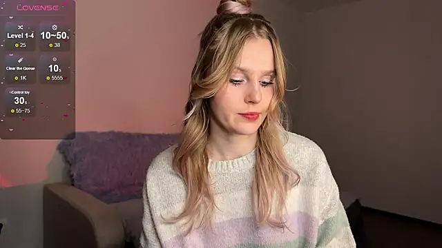 Snapshot of Chanel_Gill chatting on February 26, 2025, 6:04 pm Chanel Gill online show from February 26, 2025, 6:04 pm