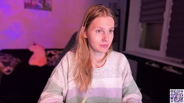 Snapshot of Chanel_Gill chatting on November 16, 2025, 7:18 pm Chanel Gill online show from November 16, 2025, 7:18 pm