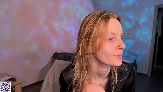 Snapshot of Chanel_Gill chatting on September 9, 2025, 1:09 pm Chanel Gill online show from September 9, 2025, 1:09 pm