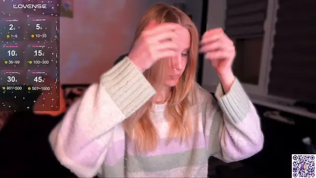 Snapshot of Chanel_Gill chatting on November 17, 2025, 5:06 pm Chanel Gill online show from November 17, 2025, 5:06 pm