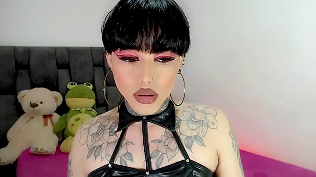 Snapshot of little_star_porn chatting on May 9, 2026, 2:37 am little star porn online show from May 9, 2026, 2:37 am
