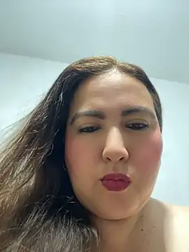 Snapshot of Allyson_Devil chatting on May 18, 2026, 7:07 pm Allyson Devil online show from May 18, 2026, 7:07 pm