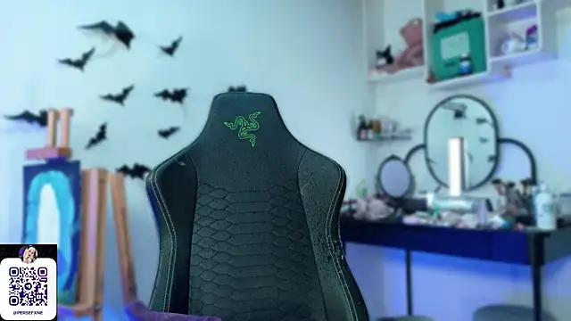 Snapshot of damnliciousss chatting on April 4, 2026, 10:16 pm damnliciousss online show from April 4, 2026, 10:16 pm