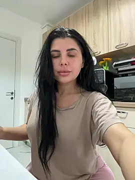 Snapshot of Scarlett-Dream chatting on May 1, 2026, 5:56 am Scarlett-Dream online show from May 1, 2026, 5:56 am