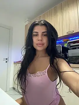 Snapshot of Scarlett-Dream chatting on May 12, 2026, 5:48 am Scarlett-Dream online show from May 12, 2026, 5:48 am