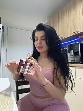 Scarlett-Dream online show from March 25, 2026, 6:13 am