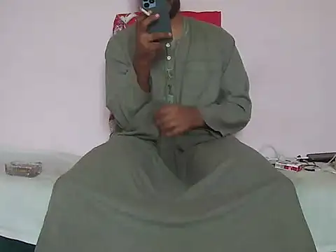 foxsanSs online show from October 11, 2025, 1:45 pm