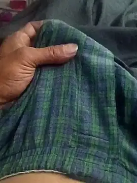 Snapshot of juice753 chatting on October 12, 2025, 2:29 pm juice753 online show from October 12, 2025, 2:29 pm