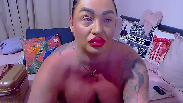 Snapshot of BustyVicky chatting on August 7, 2026, 9:32 pm BustyVicky online show from August 7, 2026, 9:32 pm