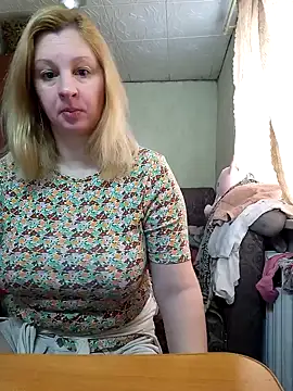 BustyBlond online show from March 25, 2026, 5:40 am