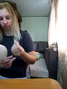 BustyBlond online show from October 11, 2025, 5:30 am