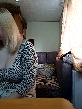 Snapshot of BustyBlond chatting on March 9, 2026, 4:49 am BustyBlond online show from March 9, 2026, 4:49 am