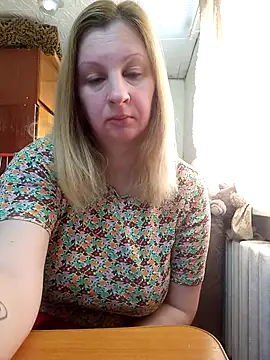 BustyBlond online show from April 25, 2026, 4:48 am