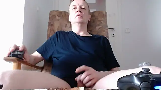 Cordt27 online show from May 3, 2026, 3:37 pm