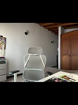 GabriSaenz online show from March 16, 2026, 1:26 pm