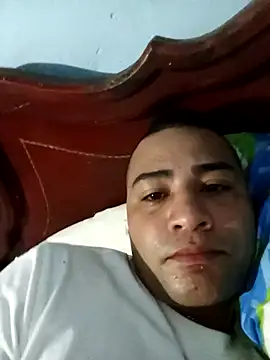 EISONREINA11 online show from November 6, 2025, 11:25 am