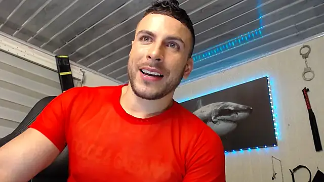 bayronfit online show from May 6, 2026, 12:03 am