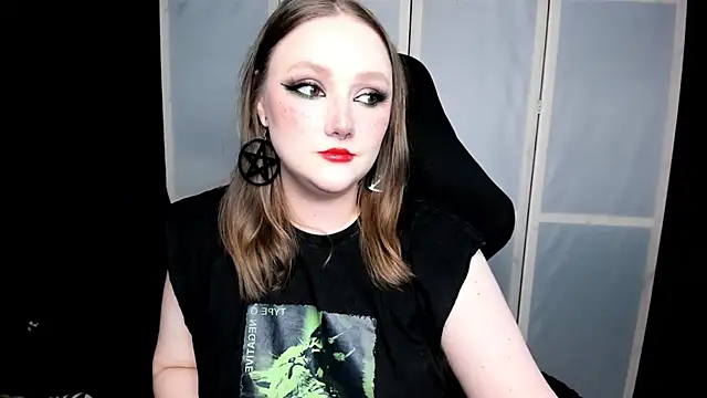 Snapshot of YourDyingBride chatting on December 1, 2025, 9:26 pm YourDyingBride online show from December 1, 2025, 9:26 pm