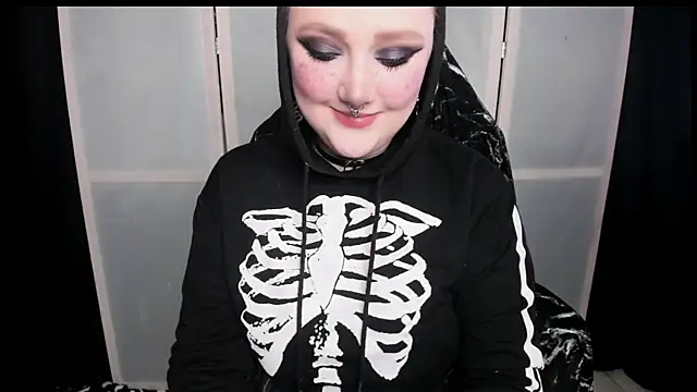 YourDyingBride online show from May 9, 2026, 4:54 pm
