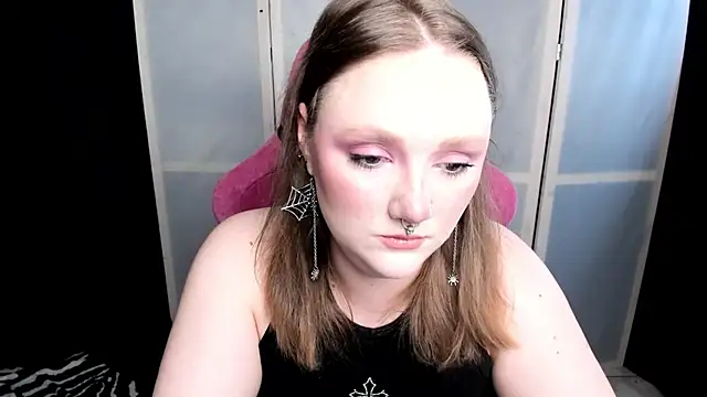 Snapshot of YourDyingBride chatting on October 22, 2025, 11:25 pm YourDyingBride online show from October 22, 2025, 11:25 pm