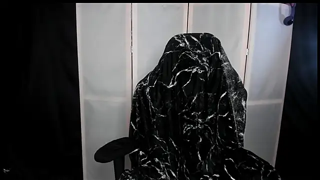 YourDyingBride online show from February 3, 2026, 2:53 am