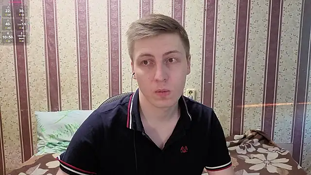 Snapshot of darienlarge chatting on February 5, 2026, 2:02 pm darienlarge online show from February 5, 2026, 2:02 pm