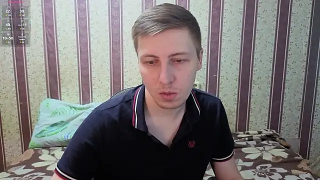 Snapshot of darienlarge chatting on February 10, 2026, 5:12 pm darienlarge online show from February 10, 2026, 5:12 pm