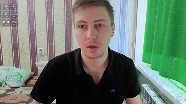 Snapshot of darienlarge chatting on February 15, 2026, 7:42 am darienlarge online show from February 15, 2026, 7:42 am