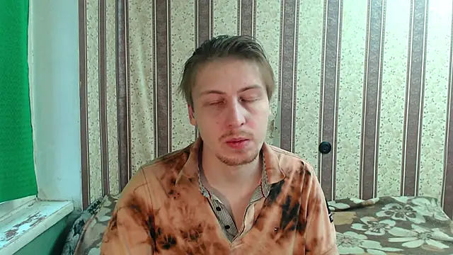 Snapshot of darienlarge chatting on November 29, 2025, 7:41 am darienlarge online show from November 29, 2025, 7:41 am