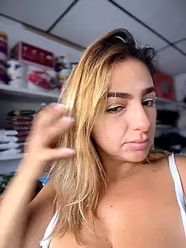 sammyqueenx21 online show from December 19, 2025, 2:19 pm