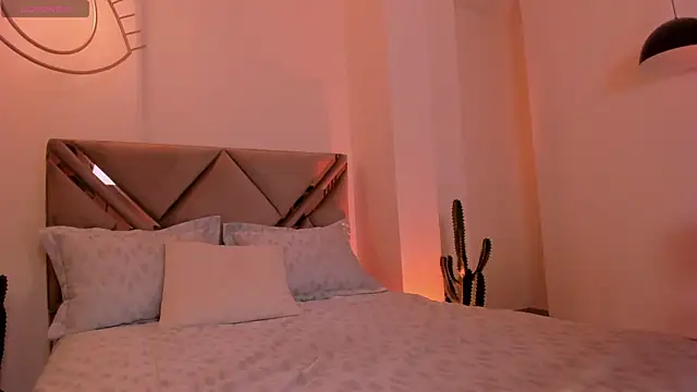 Snapshot of ErikaBenz_ chatting on March 14, 2026, 12:11 pm ErikaBenz online show from March 14, 2026, 12:11 pm