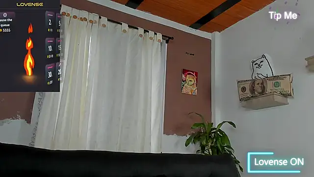 Snapshot of Aron_ford chatting on October 19, 2025, 12:30 pm Aron ford online show from October 19, 2025, 12:30 pm