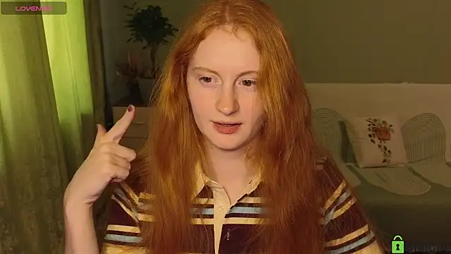 Snapshot of astoria_ross_ chatting on June 15, 2026, 3:12 pm astoria ross online show from June 15, 2026, 3:12 pm