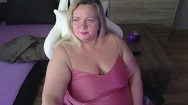 MolligSpielle online show from February 20, 2025, 8:06 am