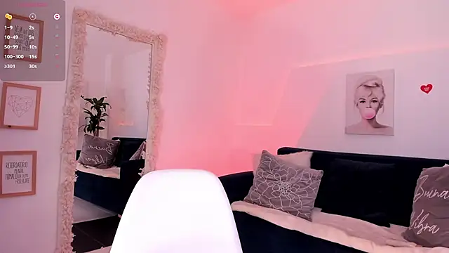 barbie es online show from February 18, 2025, 4:58 pm
