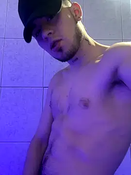 juandaa4558 online show from October 9, 2025, 5:52 am